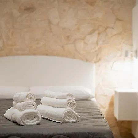 Le Tre Meraviglie Guest house *