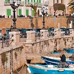 Le Tre Meraviglie ゲストハウス 3*