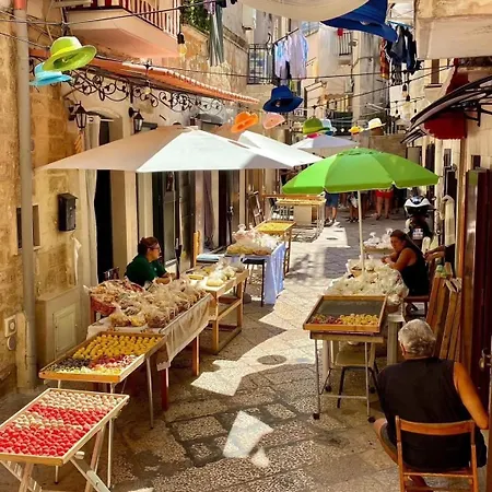 Le Tre Meraviglie Konukevi