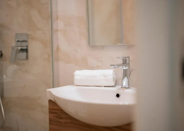 Le Tre Meraviglie 3*